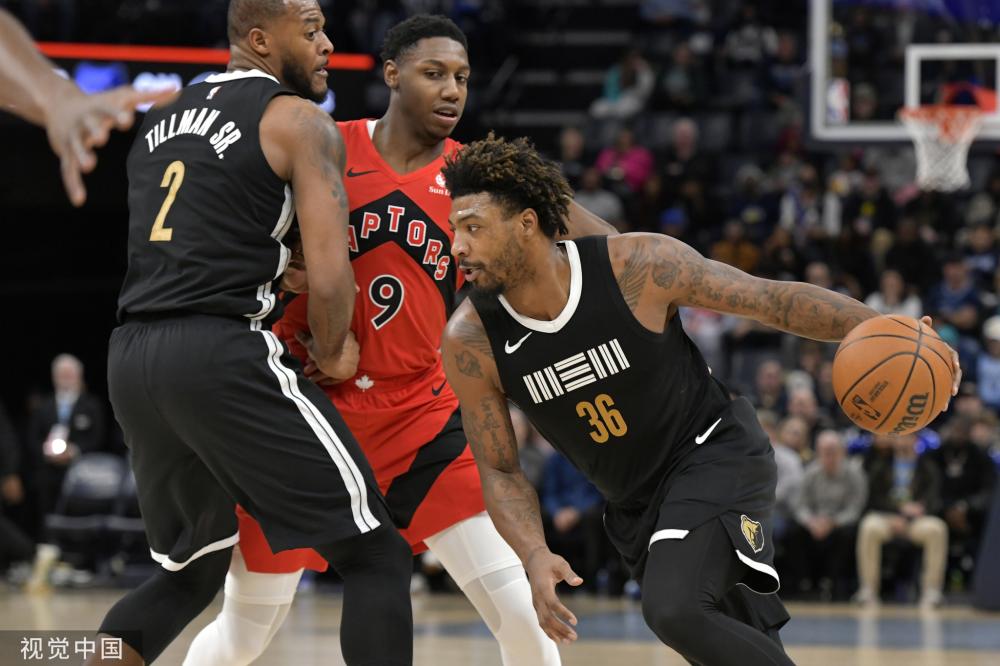 一个更加成 一个更加成