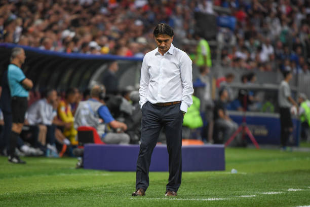 中涌现出众 中涌现出众