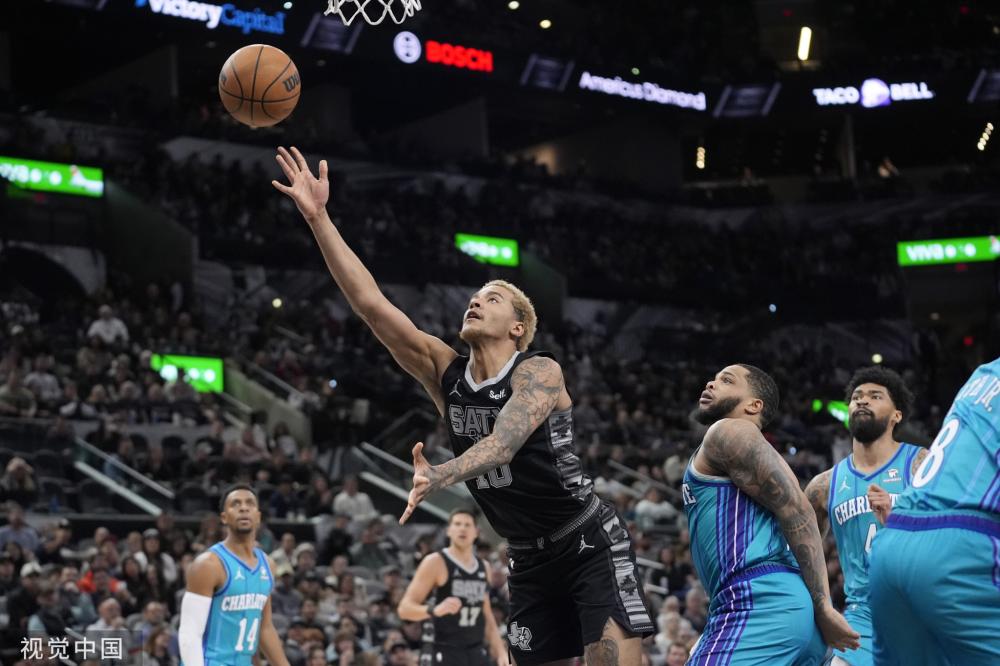 他也因冲击 他也因冲击